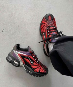 Nikkee Air Max Tailwind V x Skepta Bloody Chrome  