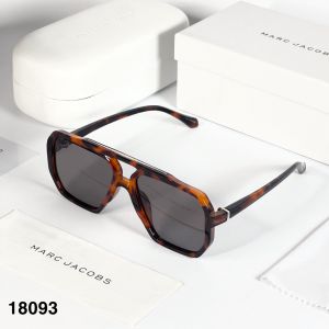 Marc jacob 18093 tiger black