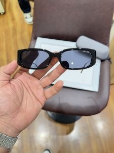Prad 384 gentle monster black silver 