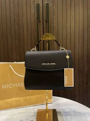 michael kors EXTRA SAFFIANO LEATHER CROSSBODY WITH carrybag 1008