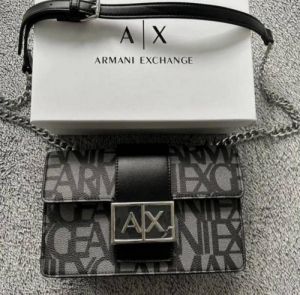 Armaani Exchange women jodie bag with box 847