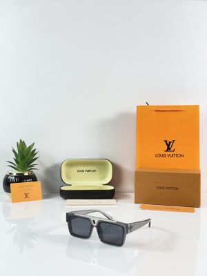 Louis Vuitton 1984 Shine Grey