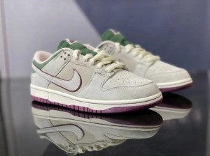 Otomo katsuhiro x  sb dunk low grey bluee 