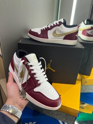 JORDAN 1 LOW LUNAR NEW YEAR