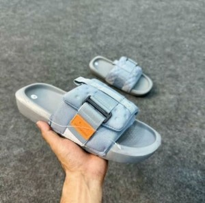 Nik.e Asuna 3 Slides Sky Blue