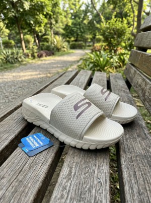 SKETCHERS HYPER BURST BIG SOLE 