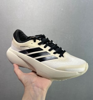 Adi_das supernova rise 3 cream black