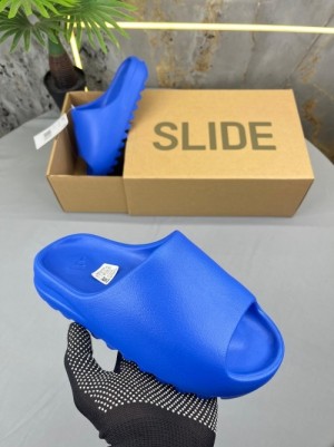 Ua . yeezy slides azzure quality with og box