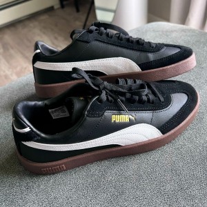 PMA CLUB ERA [BLACK WHITE] FOR HER 2606025