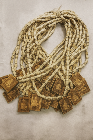 Tulsi mala bageshwar dham tulsi mala