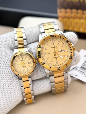 CASIO COUPLE WATCHES 