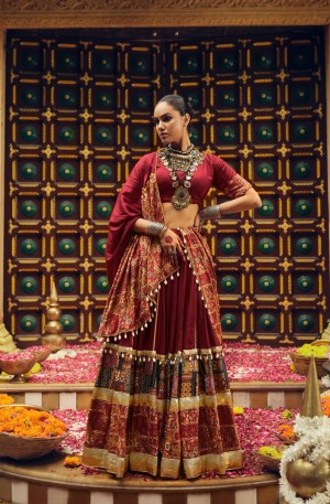 Premium Rayon Foil Print Lehenga Choli Set for Navratri Garba  RR-06  Embroidered Blouse & Dupatta  Ready to Wear Red  Premium Rayon Foil Print Lehenga Choli Set for Navratri Garba  RR-06  Embroidered Blouse & Dupatta  Ready to Wear Red