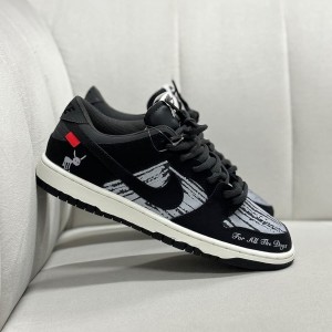 The_ dogs x N_ike  sb dunk low adonis 
