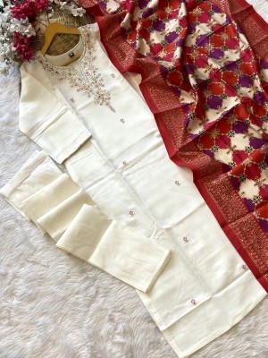 premium heavy embroidered viscose Chanderi  Kurti set with lace dupatta  full stitched  sizes S to XXL Cream White premium heavy embroidered viscose Chanderi  Kurti set with lace dupatta  full stitched  sizes S to XXL Cream White