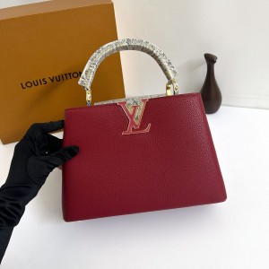   Louis Vuitton bag