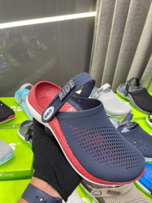 CROC S LITERIDE 360 MONSOON ARTICLE WITH OG BOX
