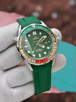 OMEGGAA RAINBOW DIAMOND WATCH green Dial 008