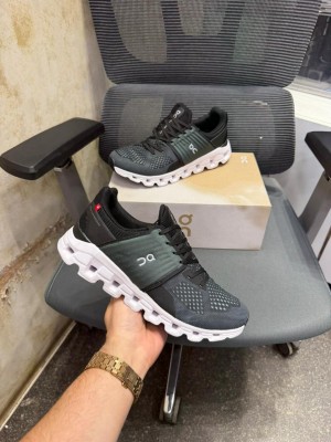 On CloudSwift 3 Running Black