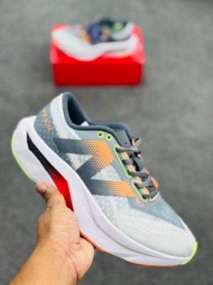 NB  supercomp elite v4 shoes