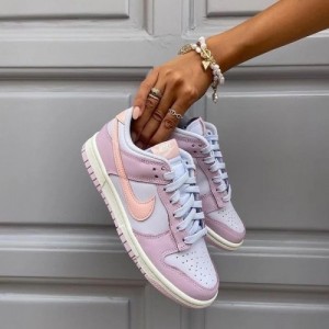 nik e Dunk Low Easter