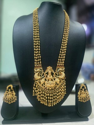 MRK Ventures Gold Plated necklace Artificial Stones & Beads traditional Necklace in Gold