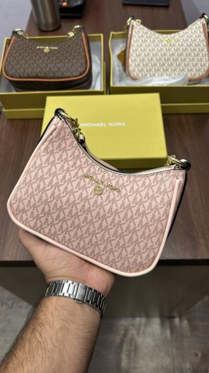 Mk Jet Set Pink ( Og Boxx )  Mk Jet Set Pink ( Og Boxx )