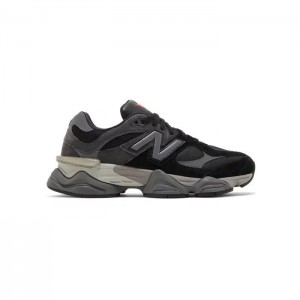 NB 9060 Black Castlerock