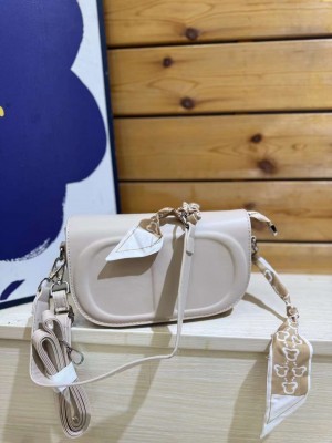 WOMEN BROAD BELT PURSE