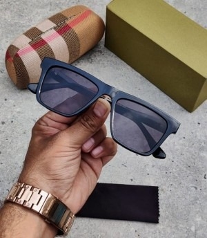 Stylish Square Wayfarer Sunglass For Men And Women with brand logo - Latiwalaa shopping 