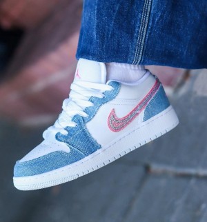 Ni_ke air jordan 1 low gs denim sequin