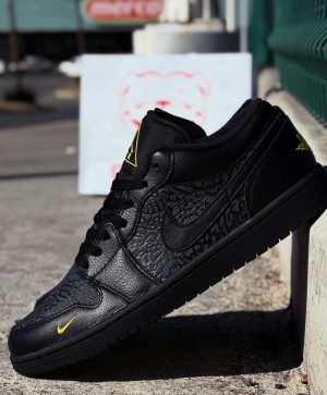 N_ike Air Jordan 1 Low SE Black Anthracite Tour Yellow