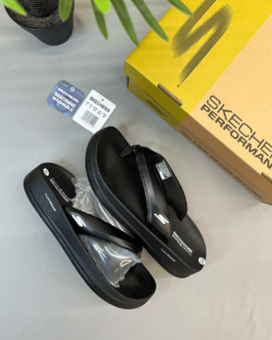 Men Hyper Burst Skecher-s Slippers