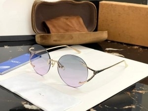 Round Shape Sunglass For Men And Women with brand logo