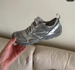 New Ba_lance minimus mt10 silver metallic