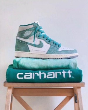 NK AIR JORDA_N RETRO 1 HIGH TURBO GREEN [WHITE SEA GREEN] FOR HER 0206025