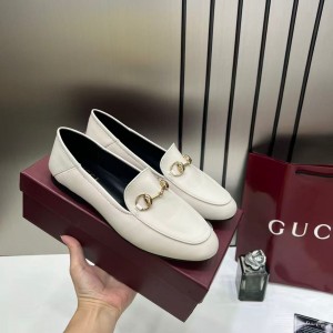  wmns Gu_cci horsebit loafers for her cream