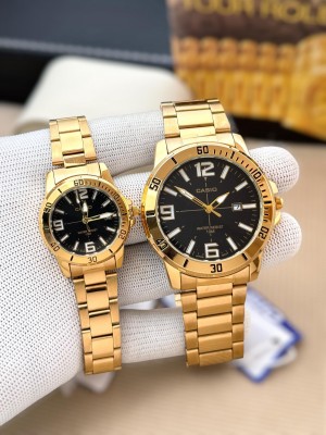 CASIO COUPLE WATCHES 