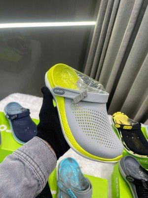 CROC S LITERIDE 360 MONSOON ARTICLE WITH OG BOX