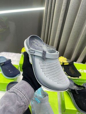 CROC S LITERIDE 360 MONSOON ARTICLE WITH OG BOX