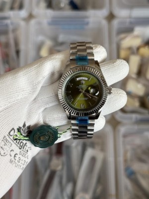 Role x Day date Quartz