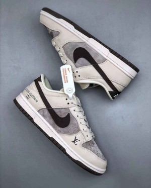 Ni_ke  sb dunk low x Louis Vui_ton gray 