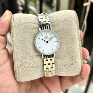 Daniel Wellington Ultra Premium Japanese Ladies Watch