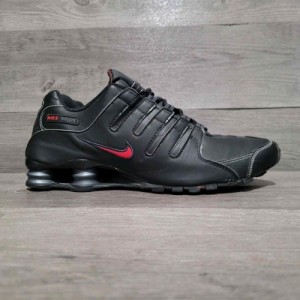 Ni_ke shox nz black varsity red