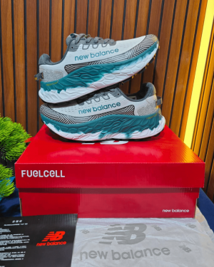 New Balanc-e Foam X More Trail V3