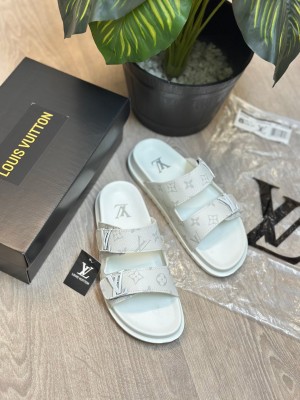 Louis Vui_ton venice mule premium slides