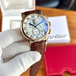 Car_tier chronograph watch